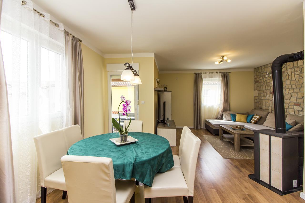 PUY Apartman Maxim 아파트 외부 사진