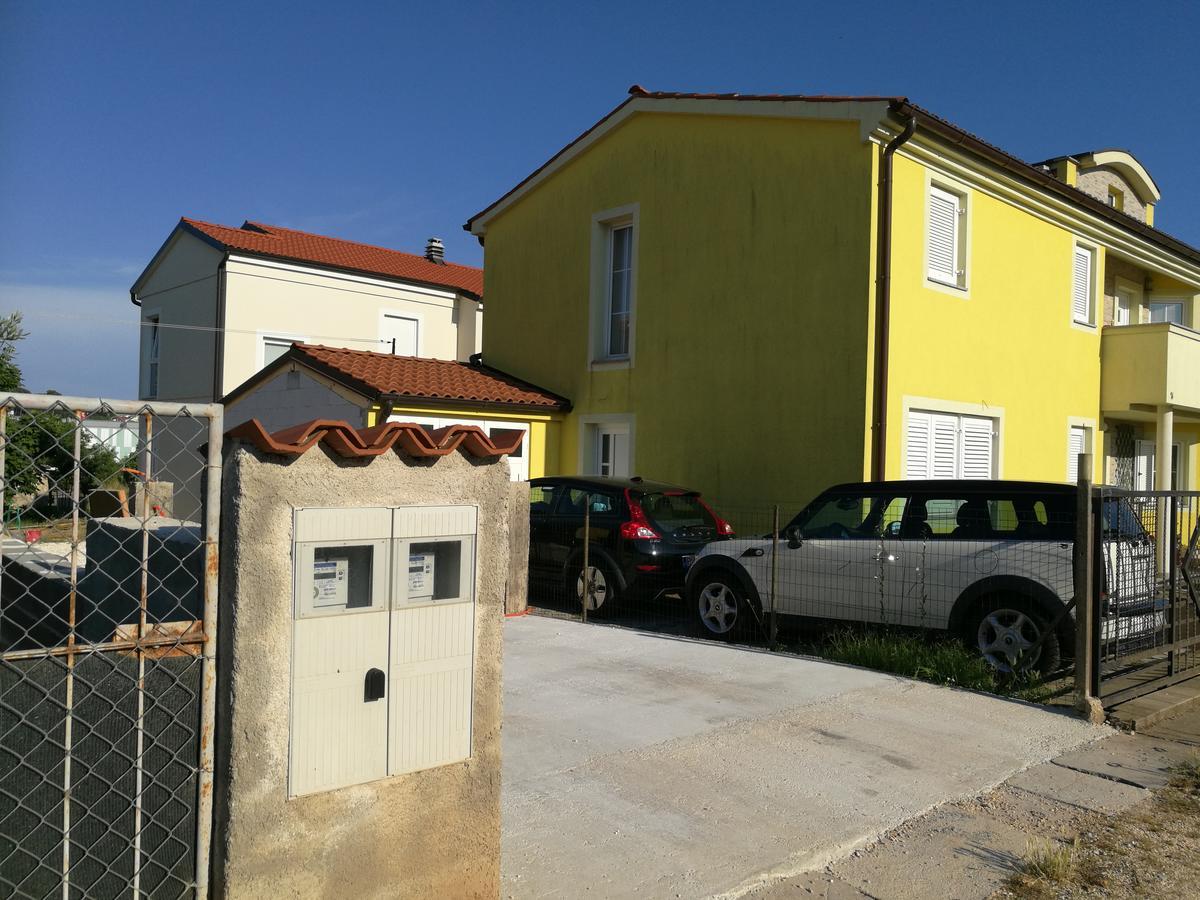PUY Apartman Maxim 아파트 외부 사진